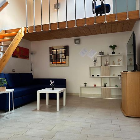 Stylish Loft Trivano Cagliari 2 Beds/2 Bath Екстер'єр фото